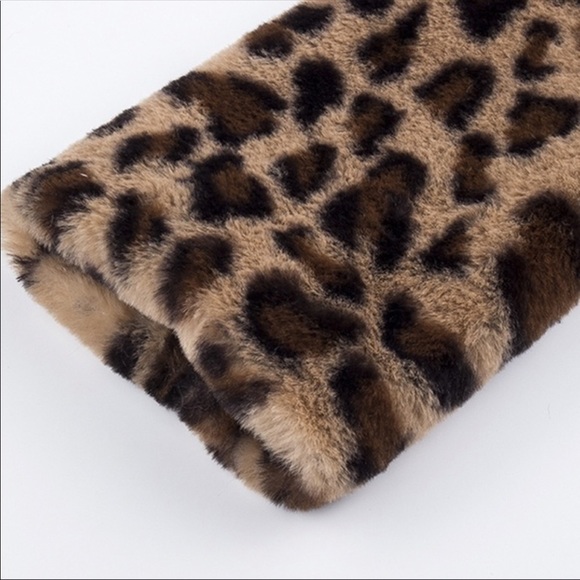 Women’s leopard faux fur coat - Picture 7 of 8